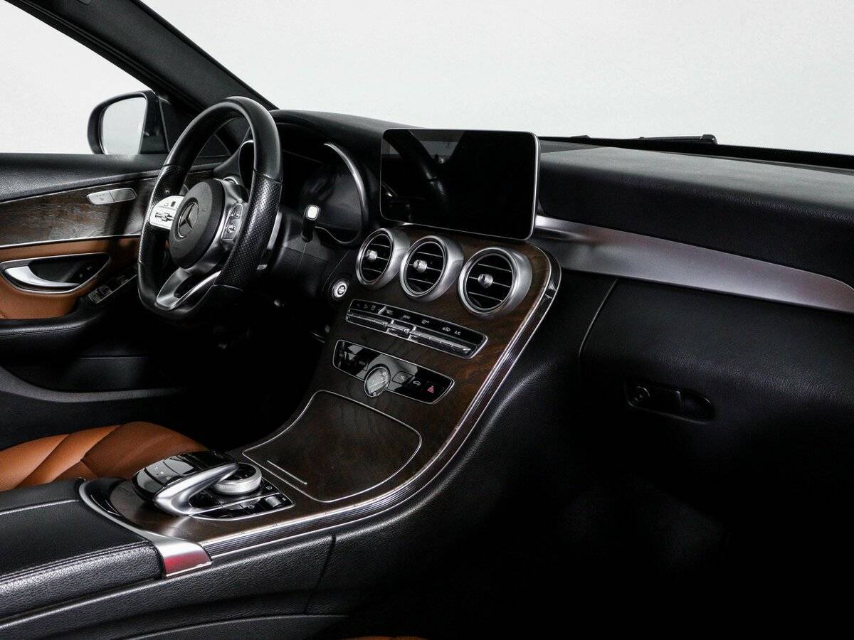 Mercedes-Benz C-Класс 2018 года с пробегом. Фото: #6