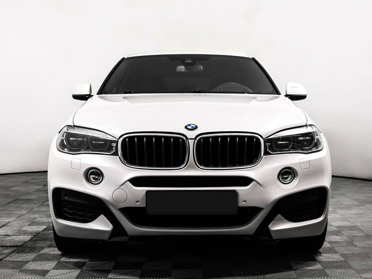 BMW X6 2018 года с пробегом. Фото: #1