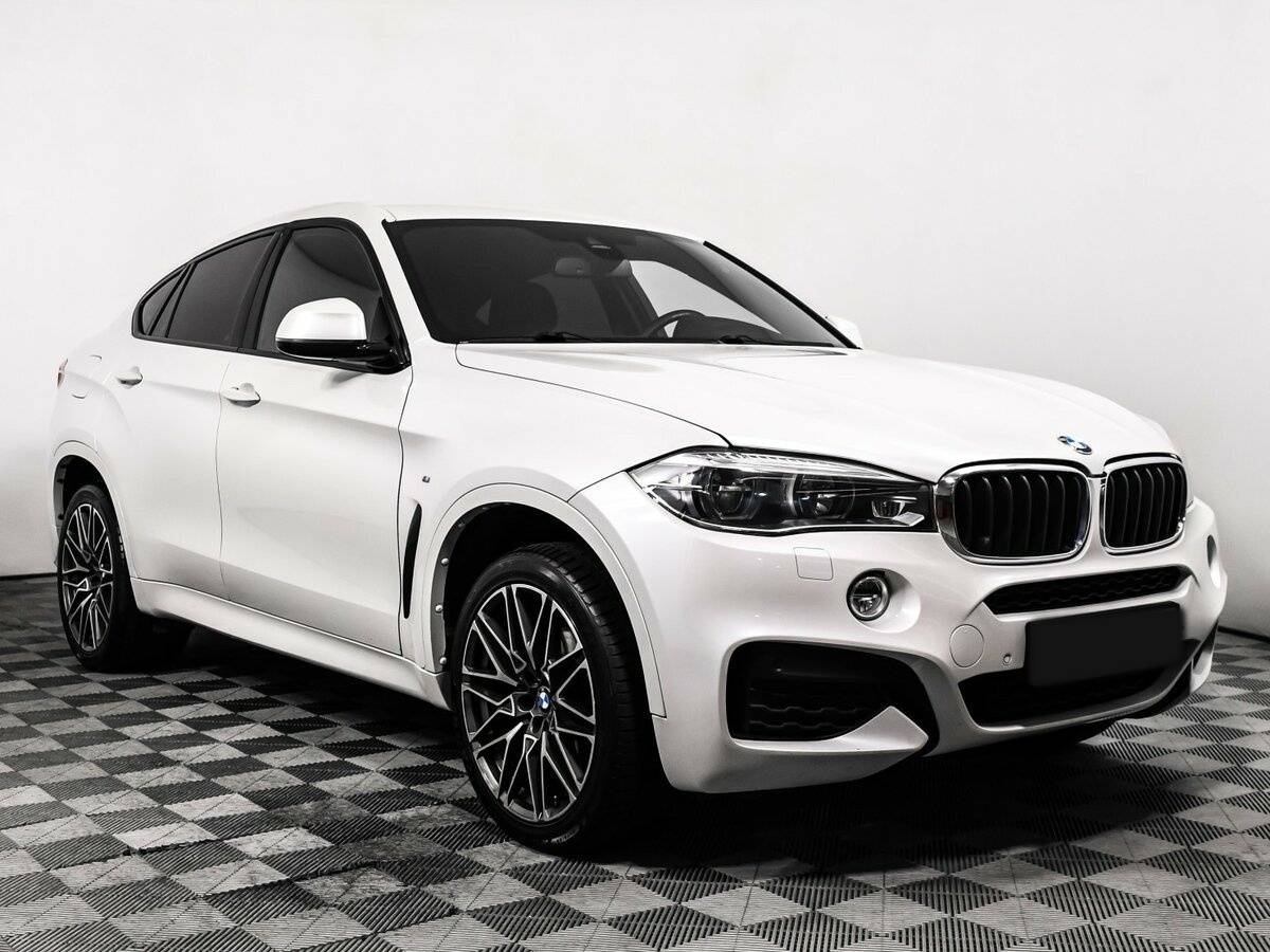 BMW X6 2018 года с пробегом. Фото: #2
