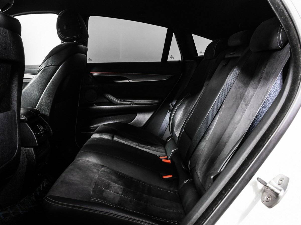 BMW X6 2018 года с пробегом. Фото: #13