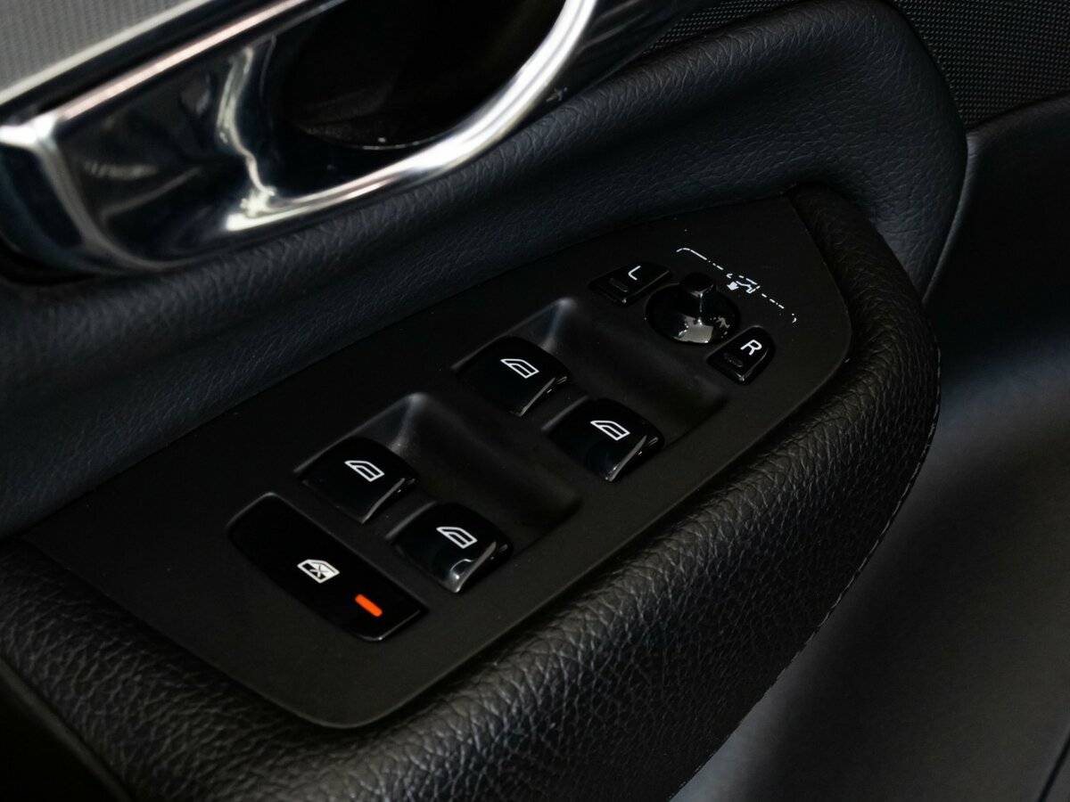 Volvo XC90 2015 года с пробегом. Фото: #17