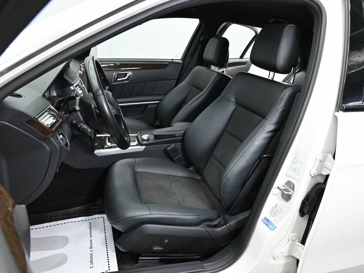 Mercedes-Benz E-Класс 2011 года с пробегом. Фото: #4