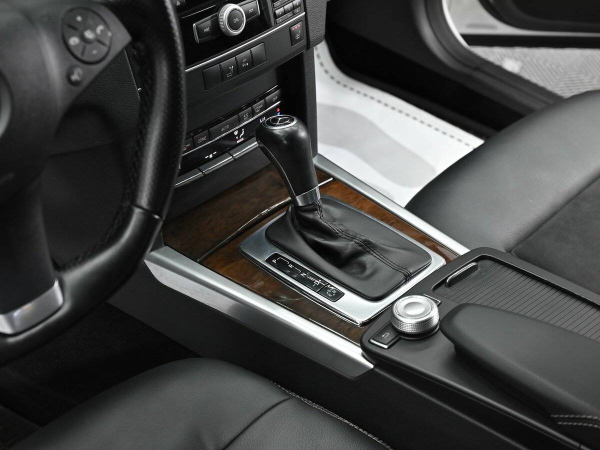 Mercedes-Benz E-Класс 2011 года с пробегом. Фото: #10