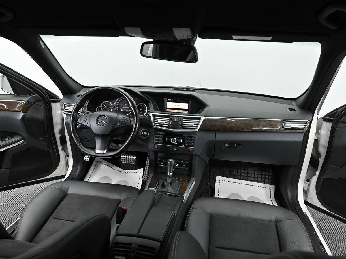 Mercedes-Benz E-Класс 2011 года с пробегом. Фото: #11