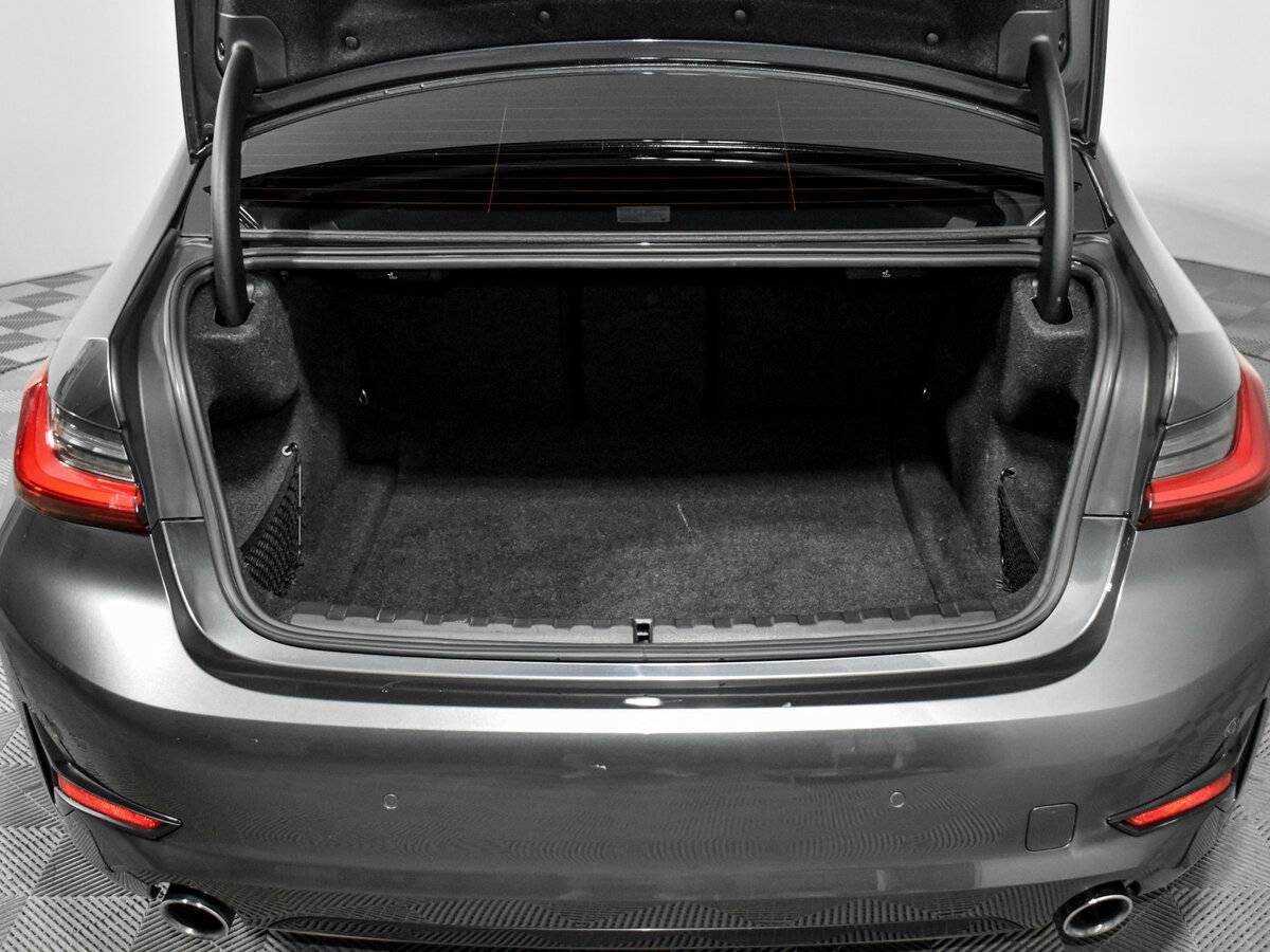 BMW 3 серии 2019 года с пробегом. Фото: #18