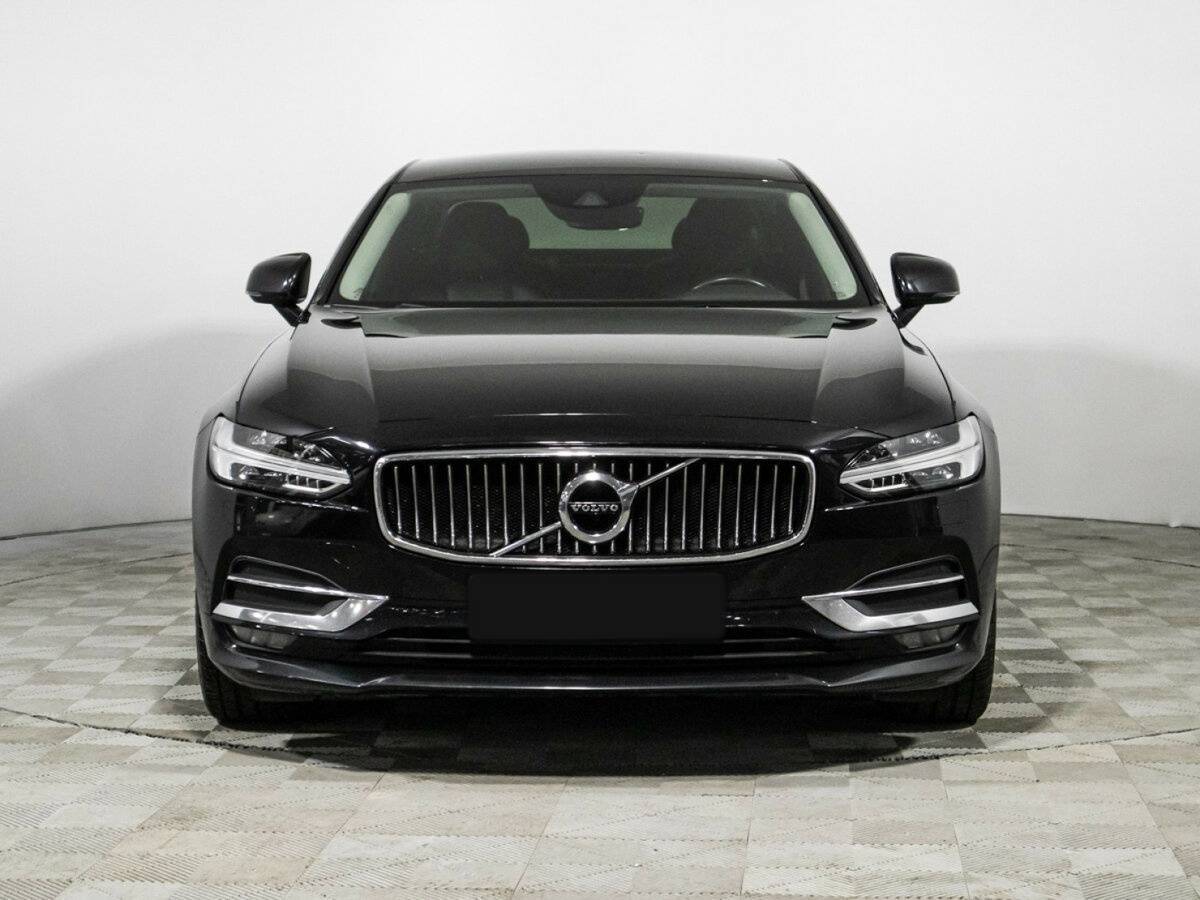 Volvo S90 2017 года с пробегом. Фото: #1