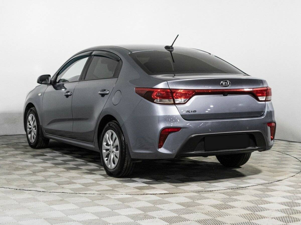 Б/У Киа Рио 2018 года. Фото: #6