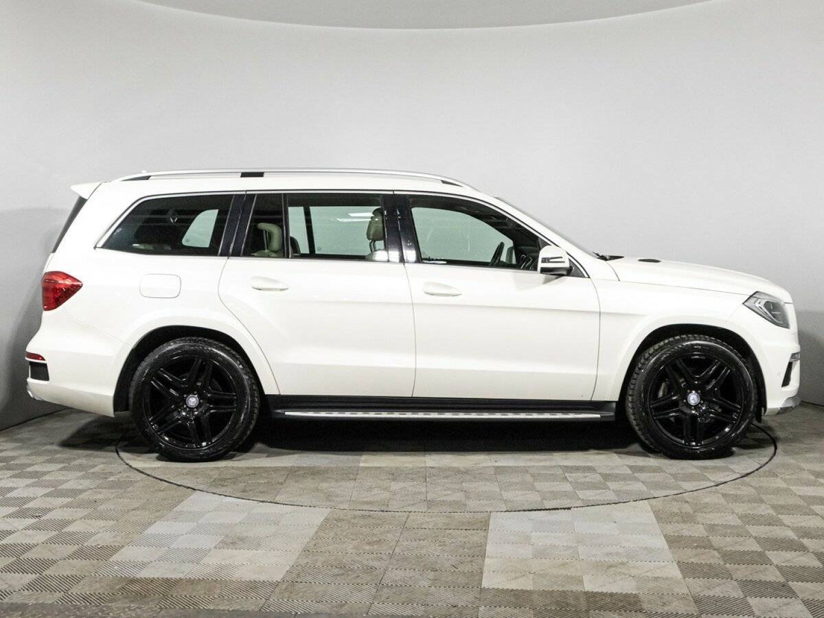 Mercedes-Benz GL-Класс 2014 года с пробегом. Фото: #3