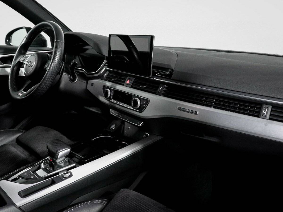 Audi A4 2020 года с пробегом. Фото: #6