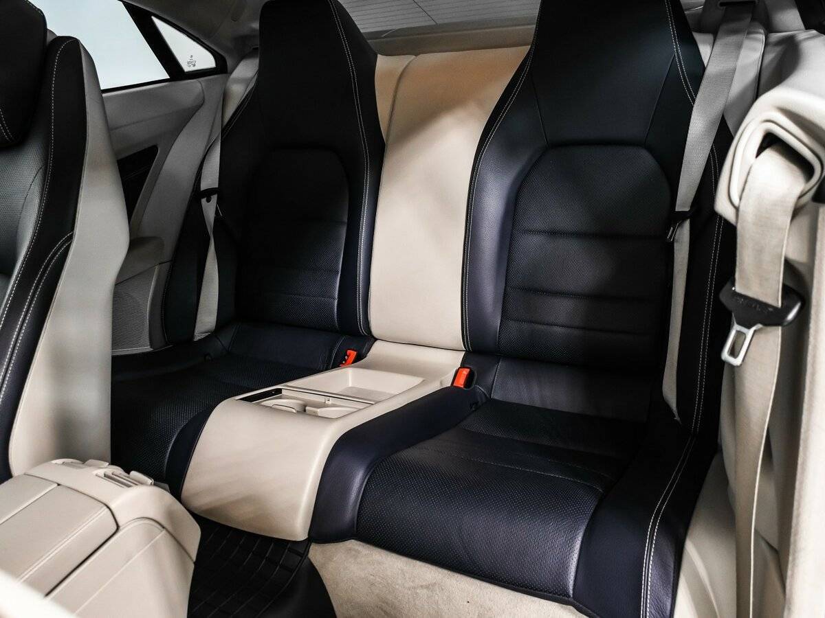 Mercedes-Benz E-Класс 2015 года с пробегом. Фото: #11