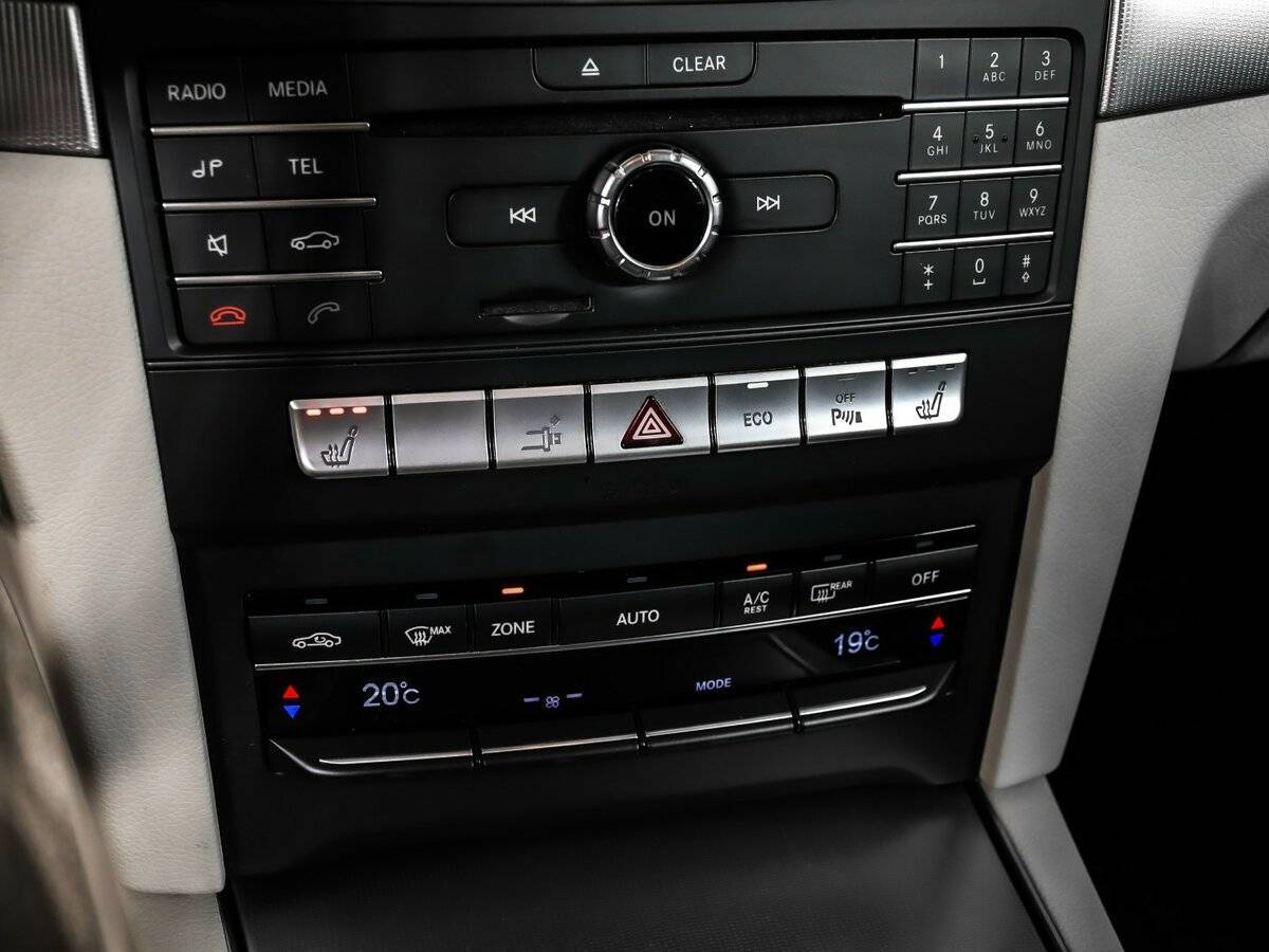 Mercedes-Benz E-Класс 2015 года с пробегом. Фото: #14