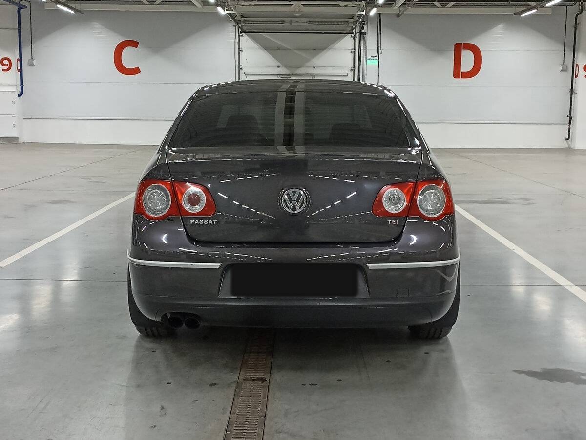 Volkswagen Passat 2010 года с пробегом. Фото: #5