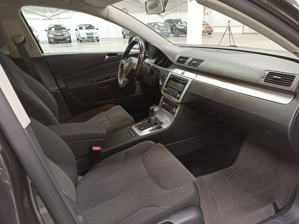 Volkswagen Passat 2010 года с пробегом. Фото: #10