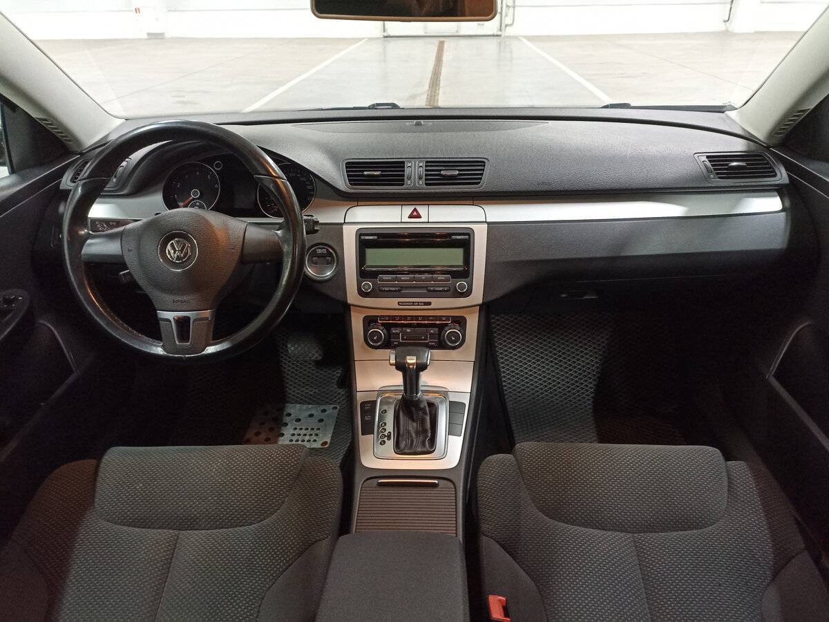 Volkswagen Passat 2010 года с пробегом. Фото: #13