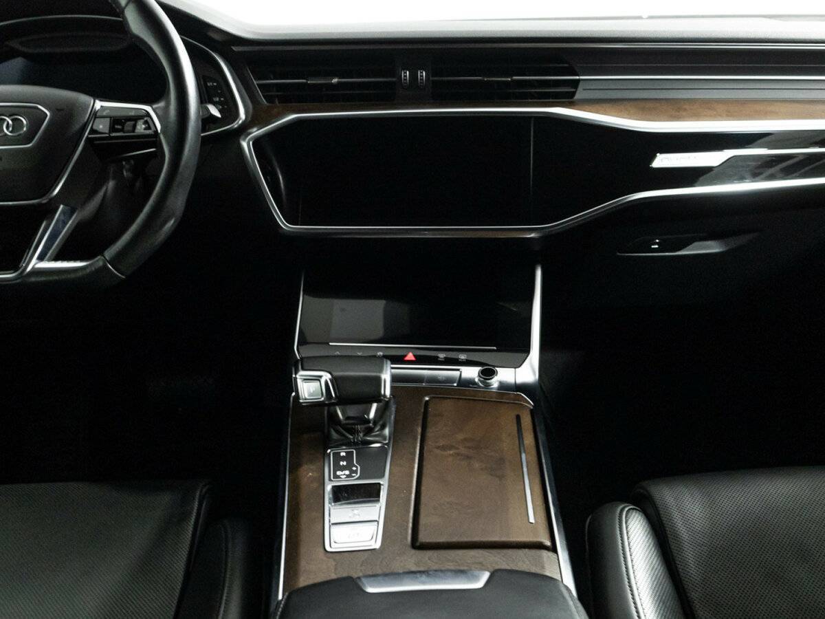 Audi A6 2019 года с пробегом. Фото: #12