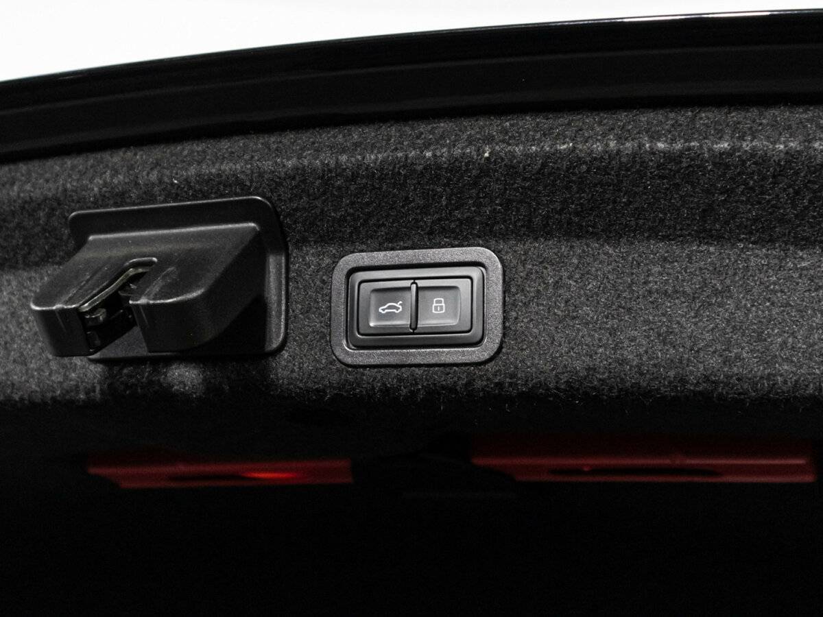 Audi A6 2019 года с пробегом. Фото: #15