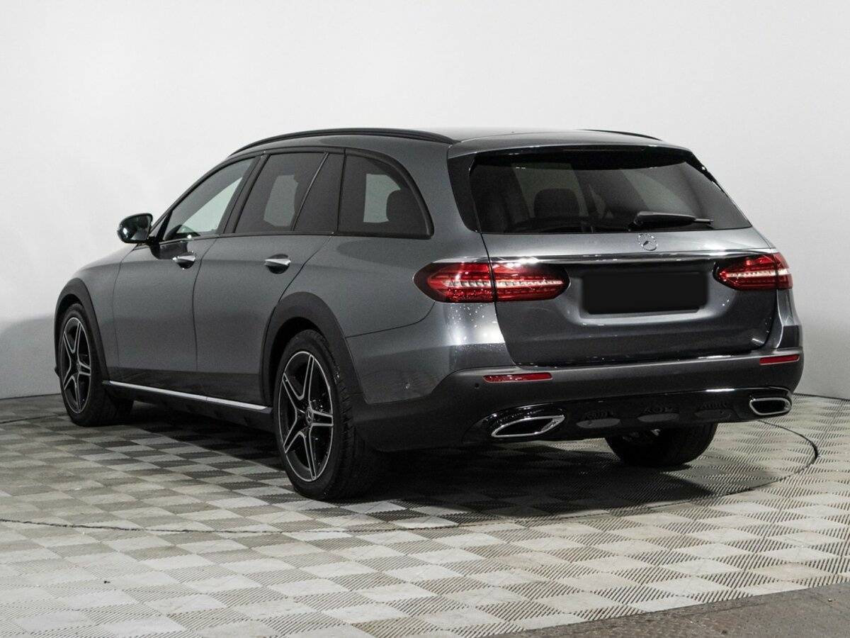 Mercedes-Benz E-Класс 2021 года с пробегом. Фото: #6