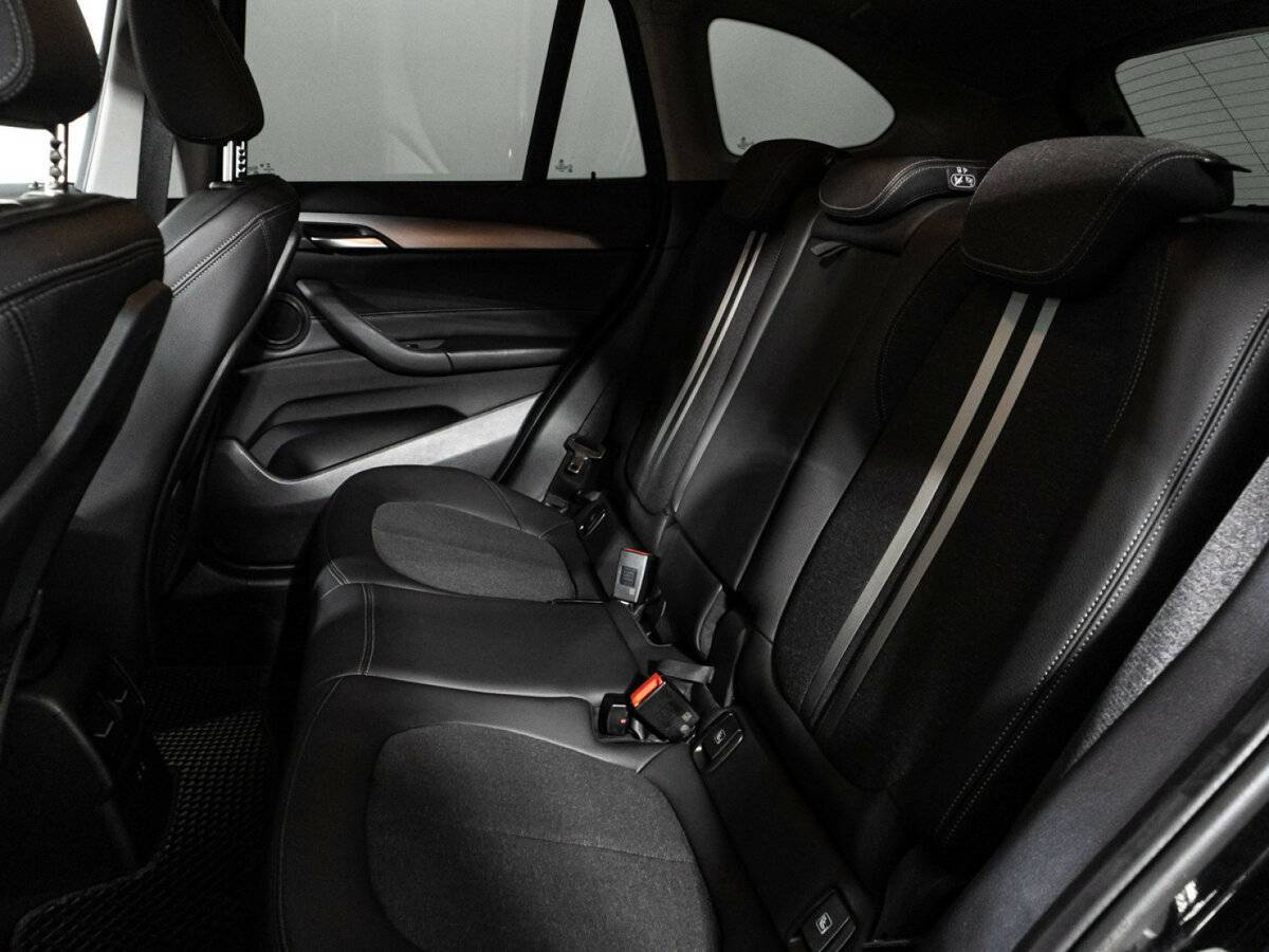 BMW X1 2021 года с пробегом. Фото: #9