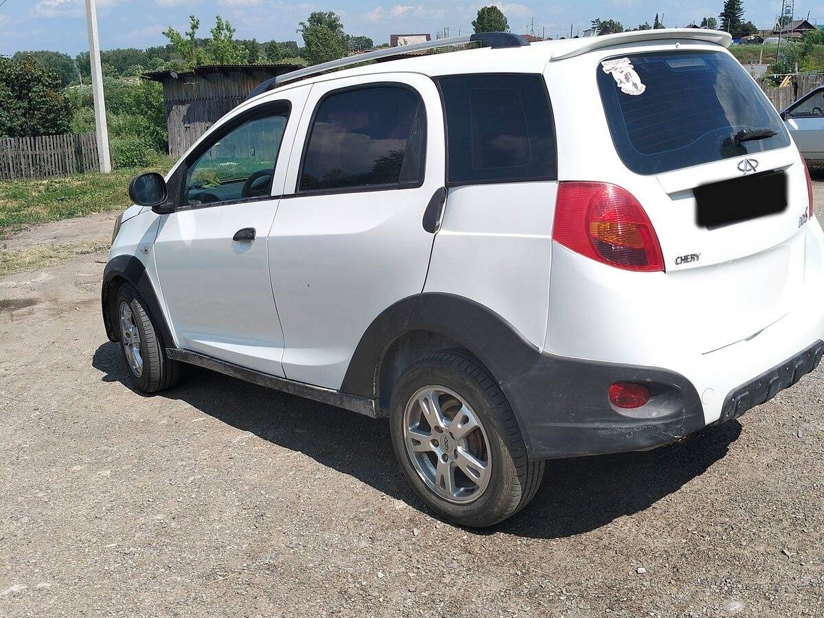 Chery IndiS (S18D) 2014 года с пробегом. Фото: #2