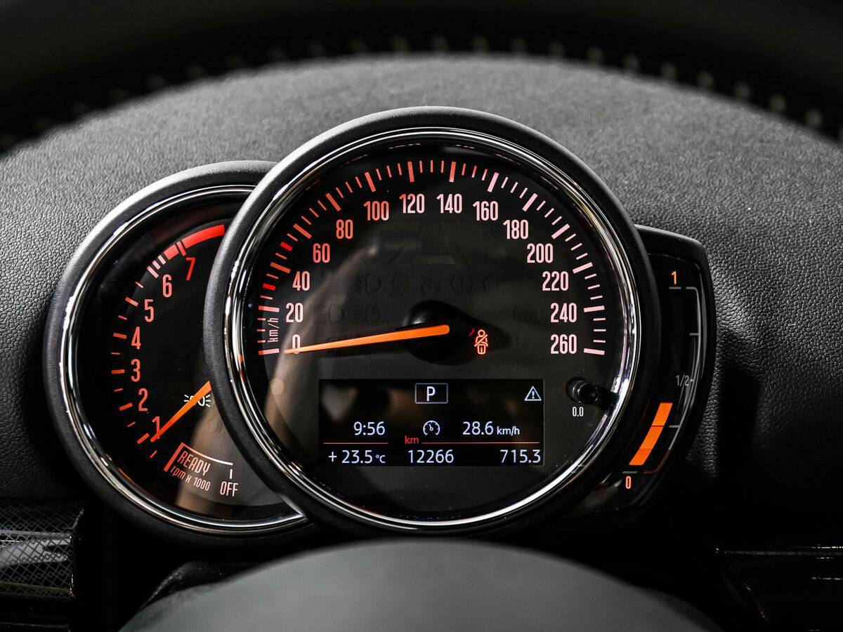 Mini Clubman 2020 года с пробегом. Фото: #9