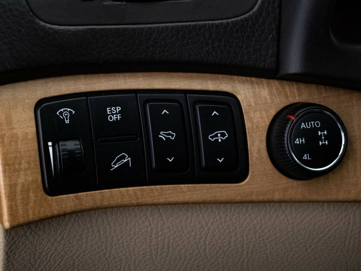 Kia Mohave 2012 года с пробегом. Фото: #15