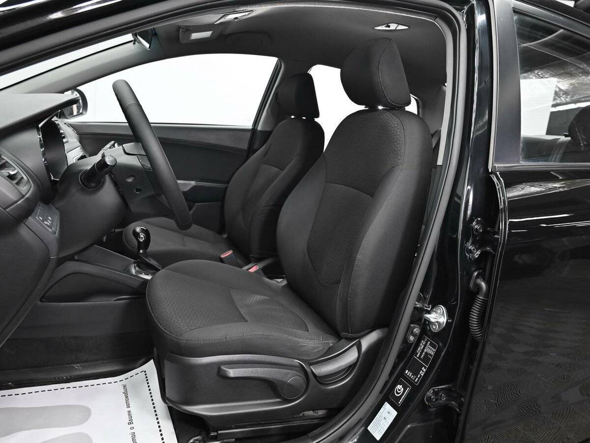 Б/У Киа Рио 2014 года. Фото: #4