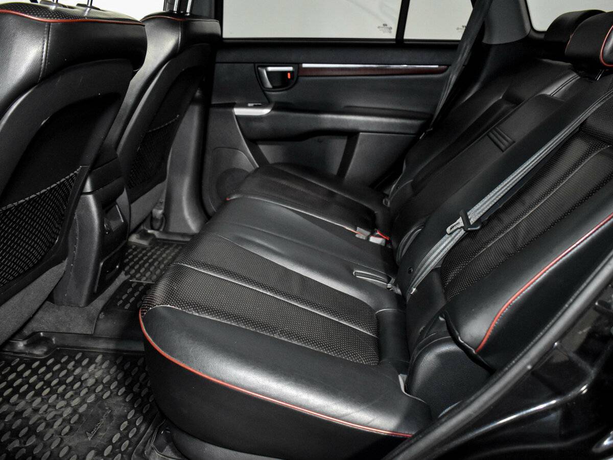 Hyundai Santa Fe 2008 года с пробегом. Фото: #11