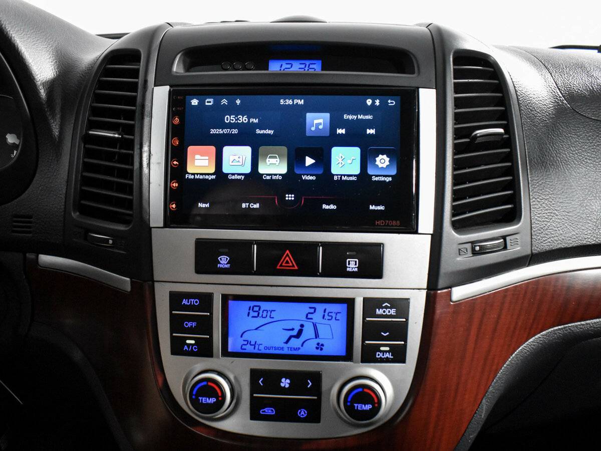 Hyundai Santa Fe 2008 года с пробегом. Фото: #14