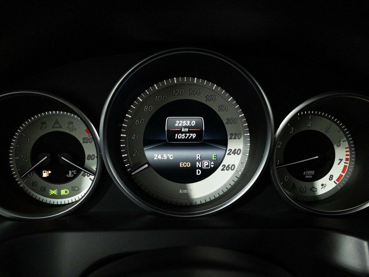 Mercedes-Benz E-Класс 2014 года с пробегом. Фото: #11