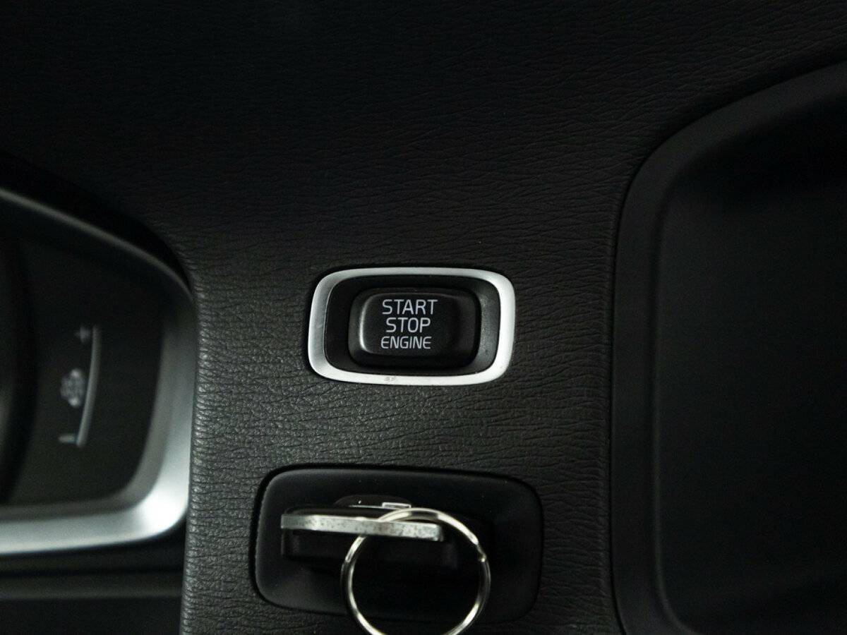 Volvo V60 Cross Country 2018 года с пробегом. Фото: #14