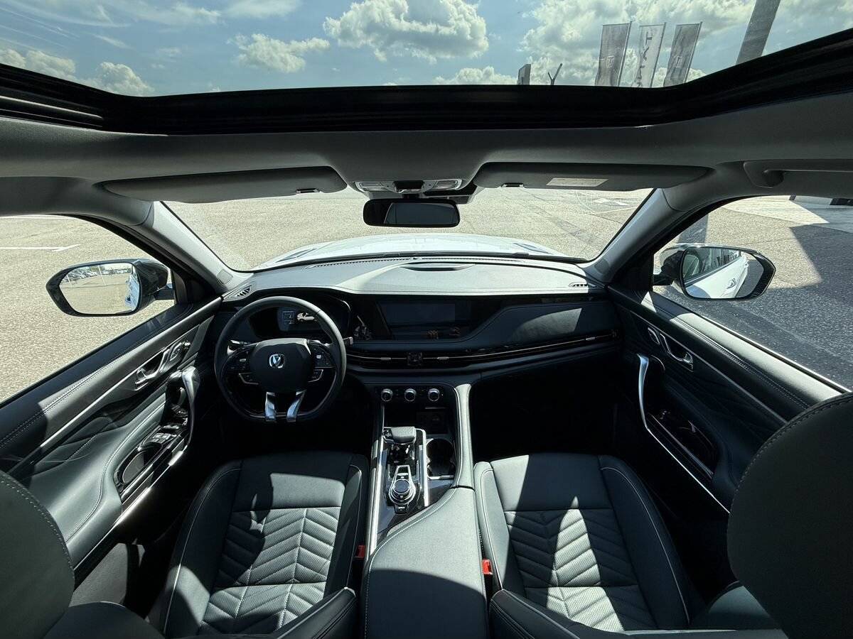 Changan CS95 2023 года с пробегом. Фото: #14