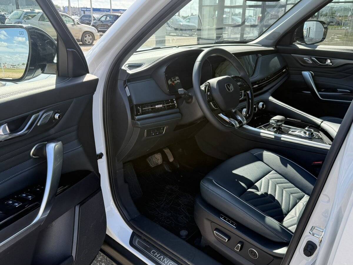 Changan CS95 2023 года с пробегом. Фото: #25