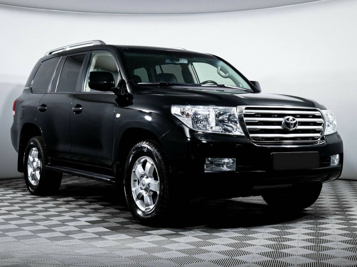 Toyota Land Cruiser 2011 года с пробегом. Фото: #2