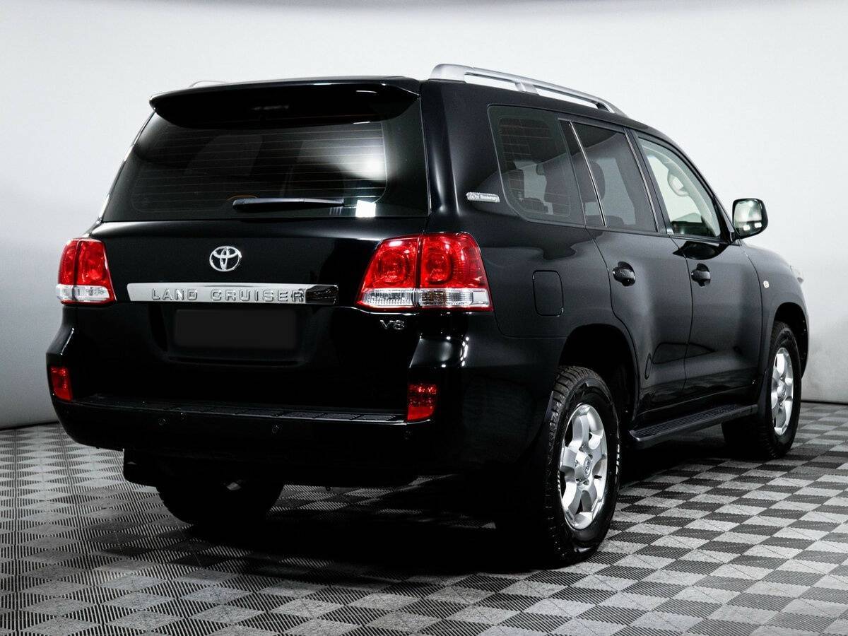 Toyota Land Cruiser 2011 года с пробегом. Фото: #4