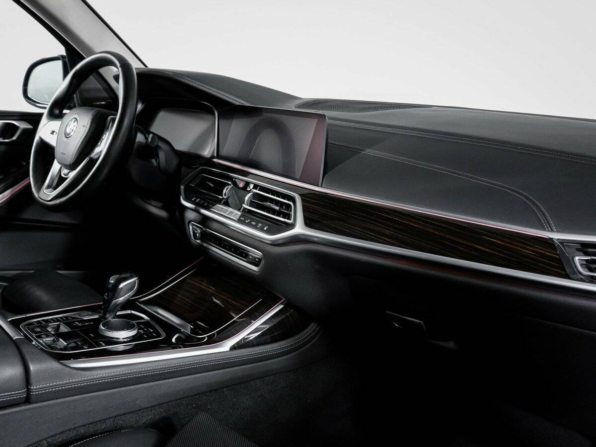 BMW X7 2019 года с пробегом. Фото: #6