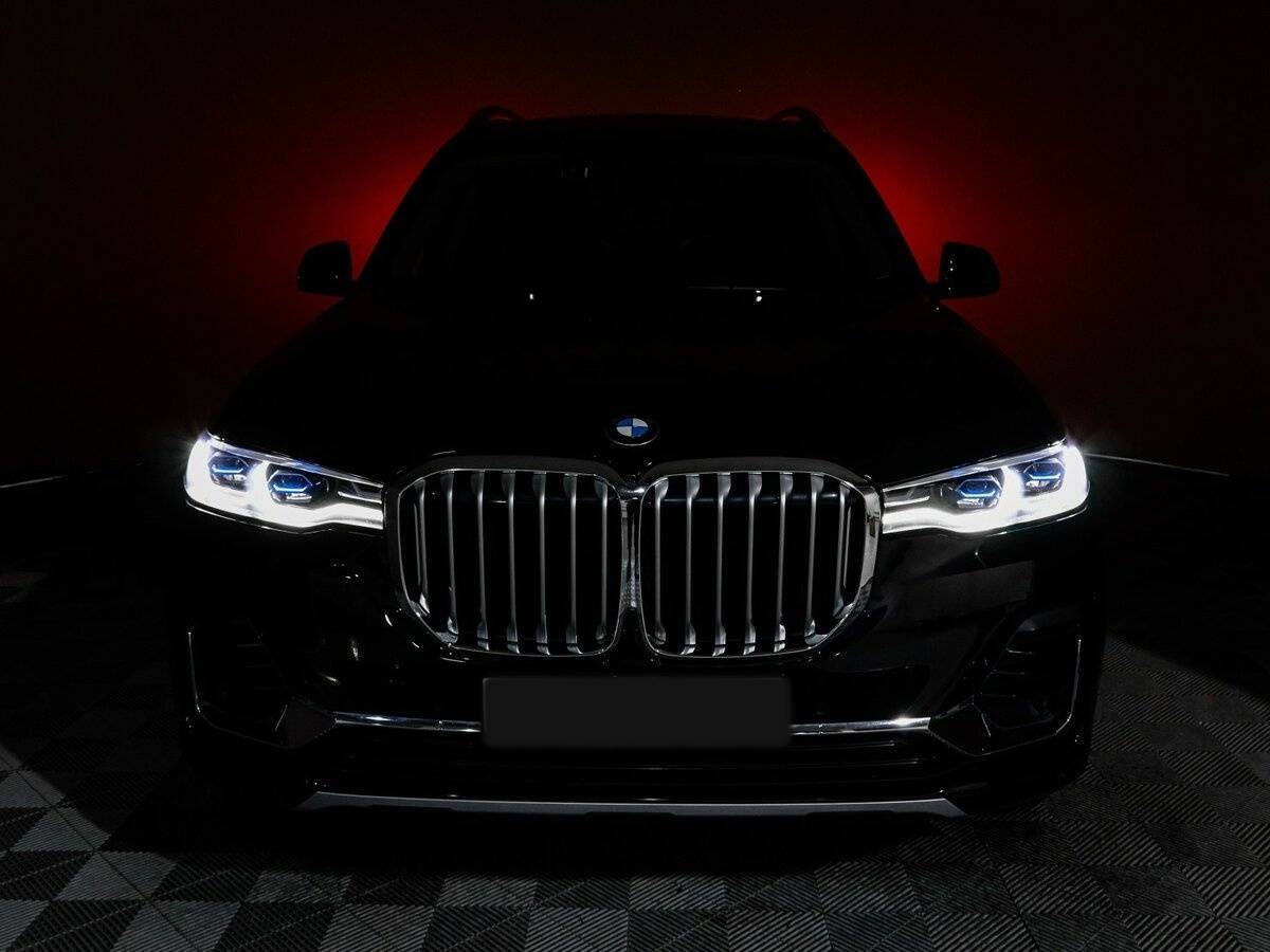 BMW X7 2019 года с пробегом. Фото: #23