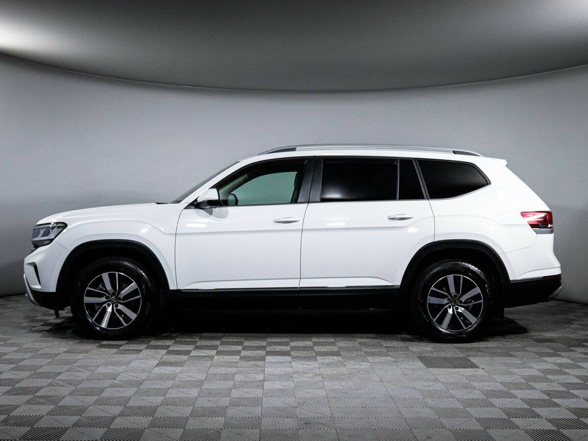Volkswagen Teramont 2021 года с пробегом. Фото: #7
