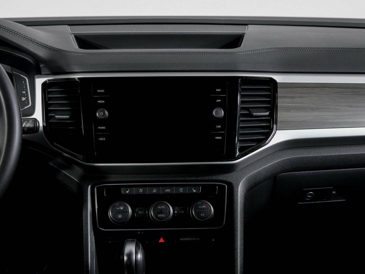 Volkswagen Teramont 2021 года с пробегом. Фото: #12