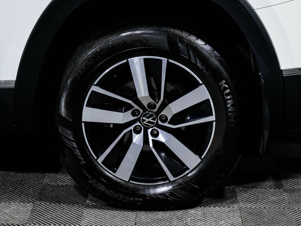 Volkswagen Teramont 2021 года с пробегом. Фото: #14