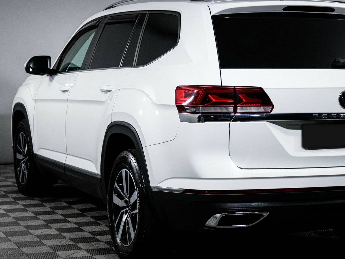 Volkswagen Teramont 2021 года с пробегом. Фото: #19