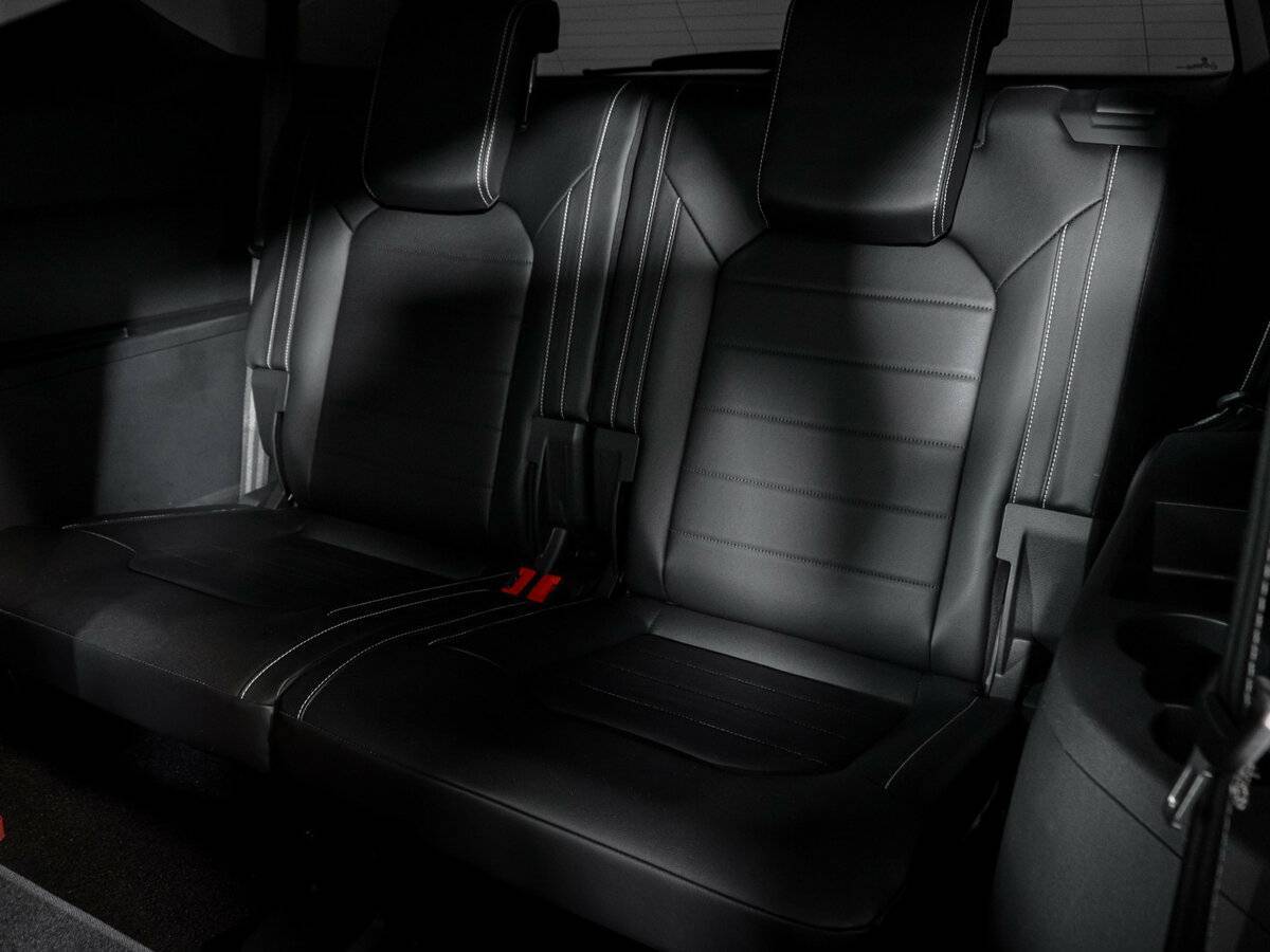 Volkswagen Teramont 2021 года с пробегом. Фото: #20