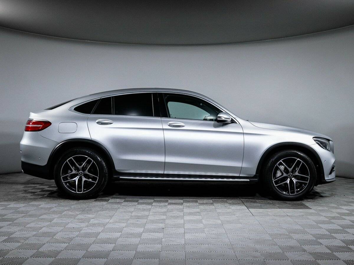 Mercedes-Benz GLC Coupe 2017 года с пробегом. Фото: #3