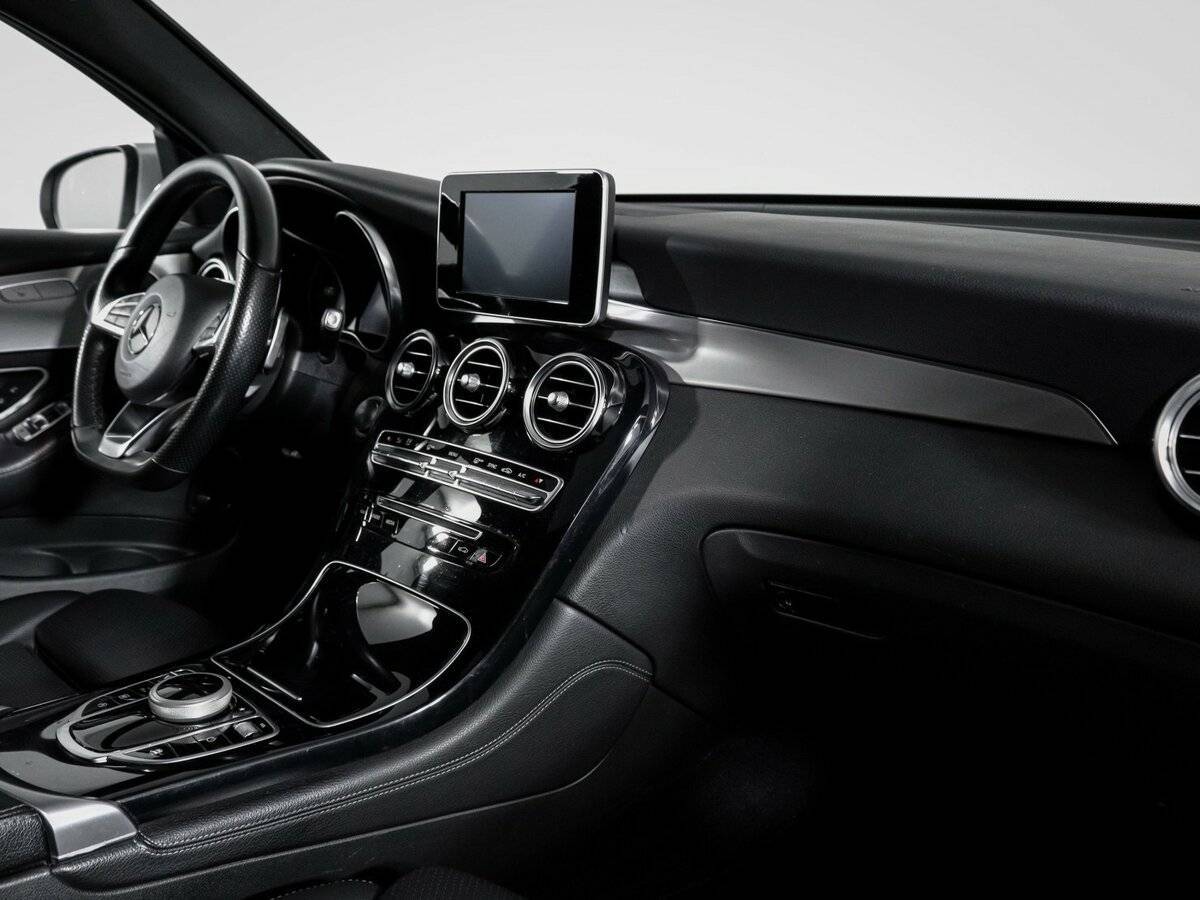 Mercedes-Benz GLC Coupe 2017 года с пробегом. Фото: #8