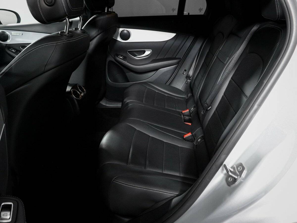 Mercedes-Benz GLC Coupe 2017 года с пробегом. Фото: #9