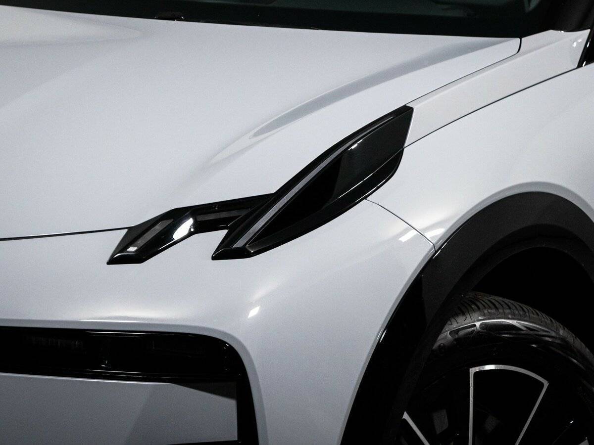 Zeekr X 2023 года с пробегом. Фото: #15