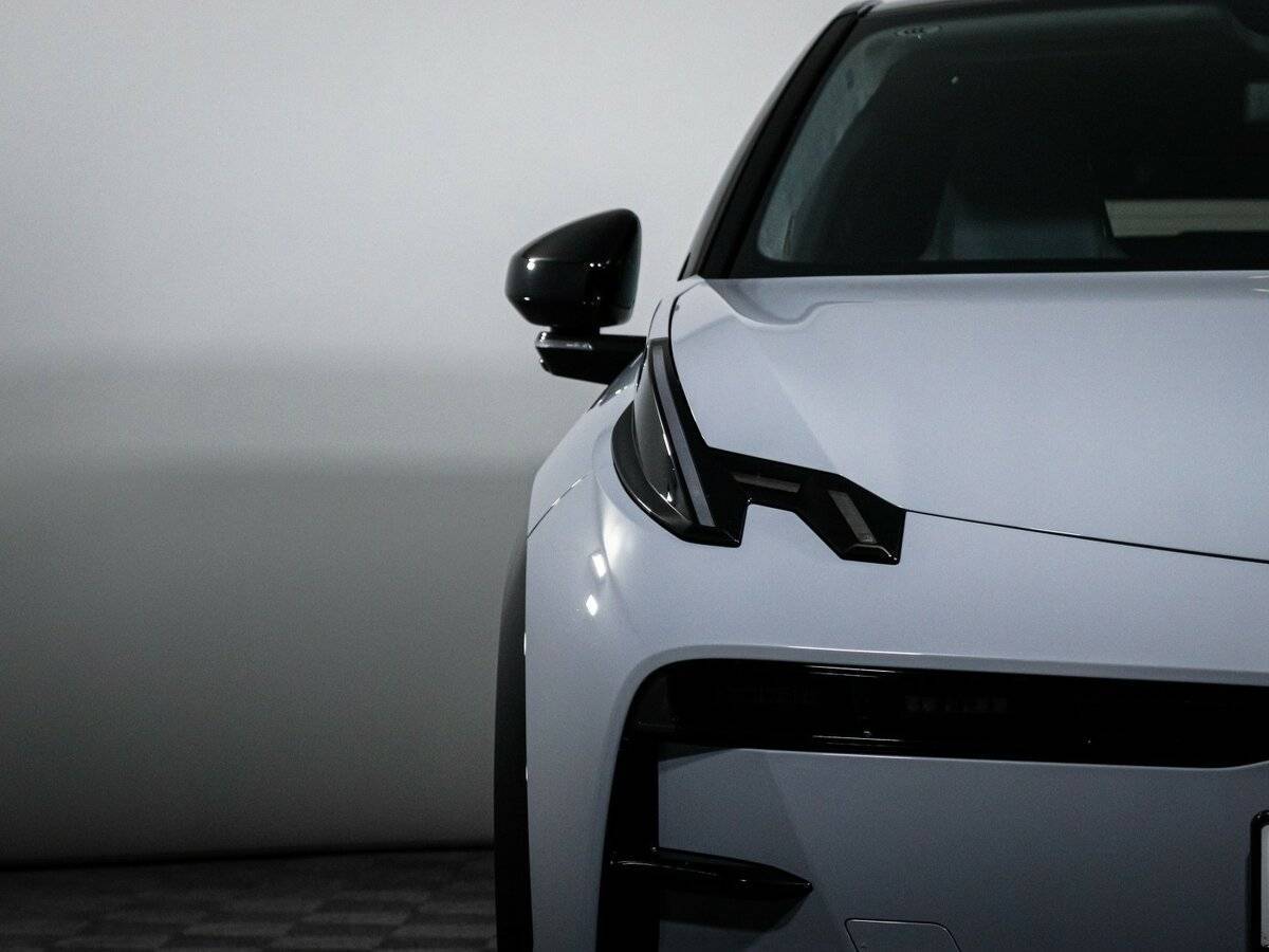 Zeekr X 2023 года с пробегом. Фото: #17