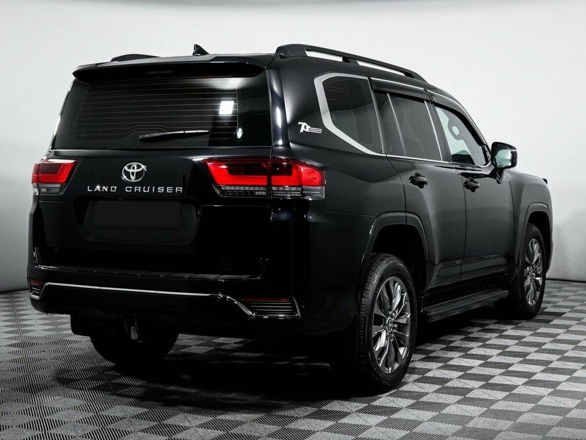 Toyota Land Cruiser 2021 года с пробегом. Фото: #4