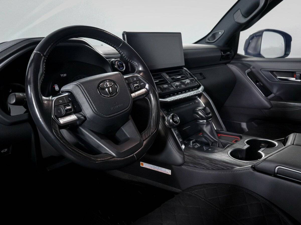 Toyota Land Cruiser 2021 года с пробегом. Фото: #13