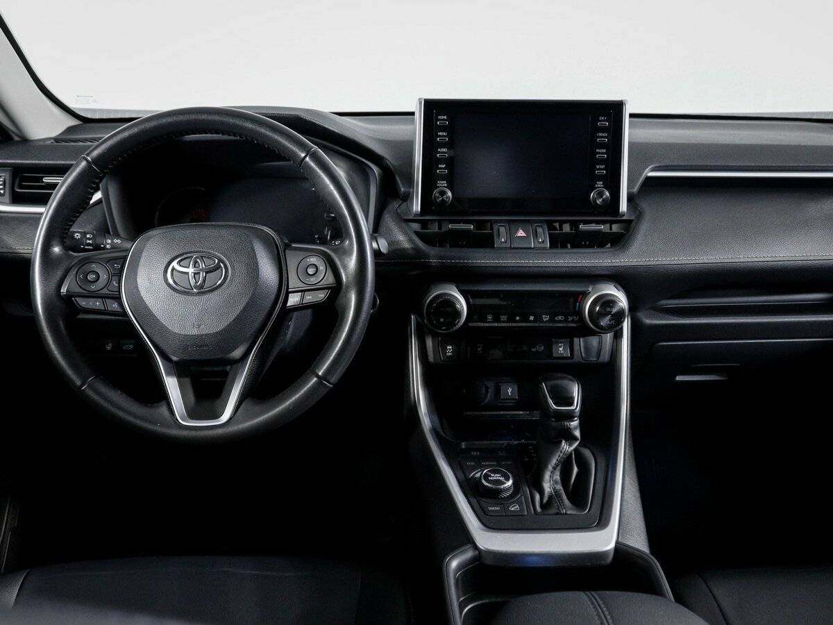 Toyota RAV4 2021 года с пробегом. Фото: #11