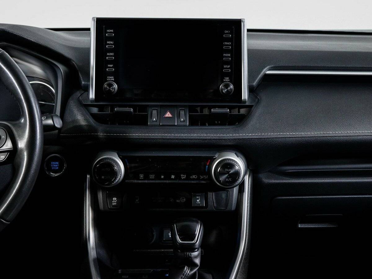 Toyota RAV4 2021 года с пробегом. Фото: #12